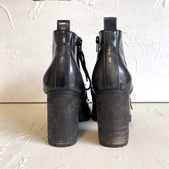 STEVE MADDEN. Combat bootie. - Picture 3 of 6